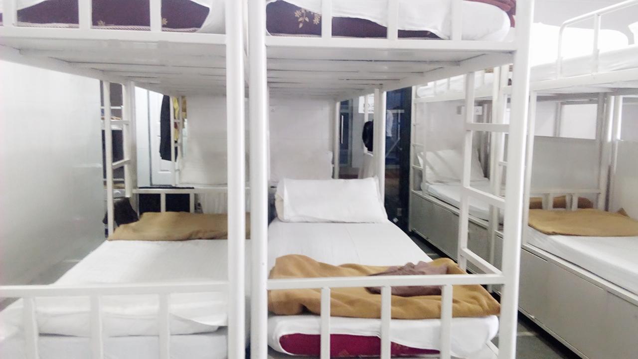 Star Dormitory ムンバイ エクステリア 写真